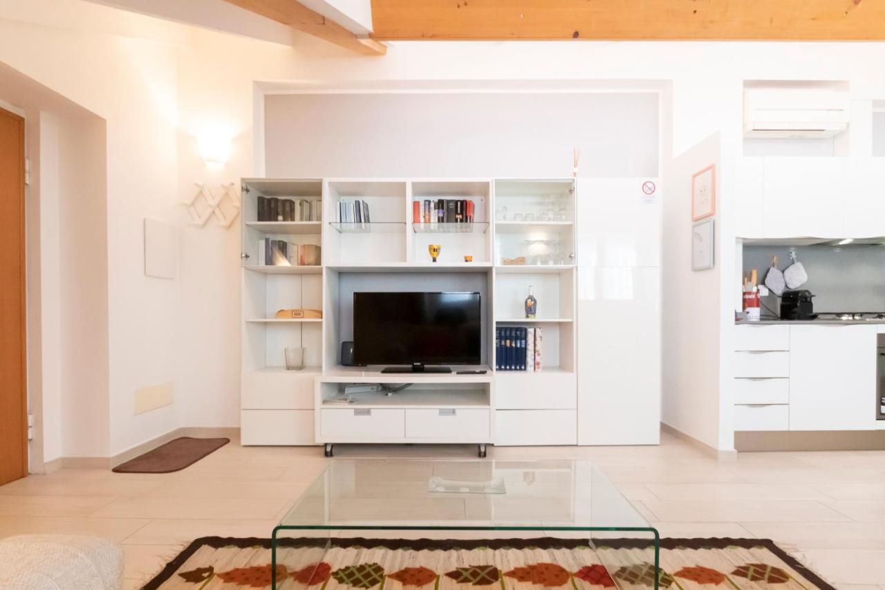 Appartement Mansarda Cola *