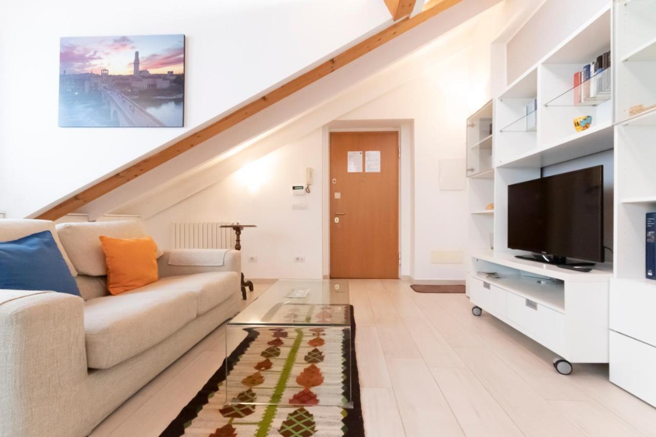 Appartement Mansarda Cola Milaan